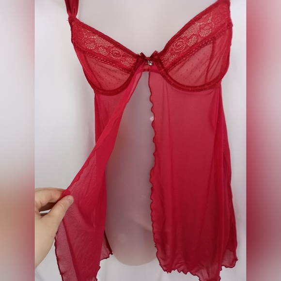 Elegant Red Lace Babydoll Lingerie (#1,382) - Picture 4 of 10